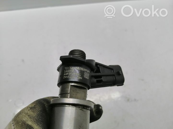 Nissan Qashqai Fuel injector 954766H82828929