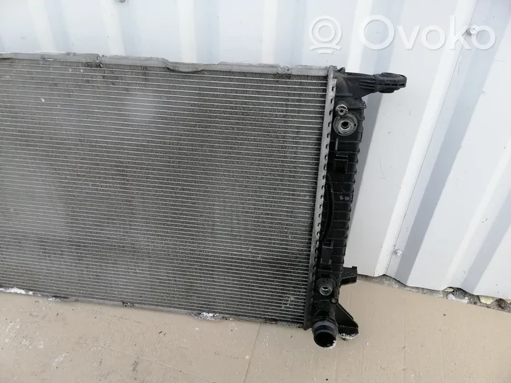 Audi Q5 SQ5 Radiatore di raffreddamento 8R0121251C