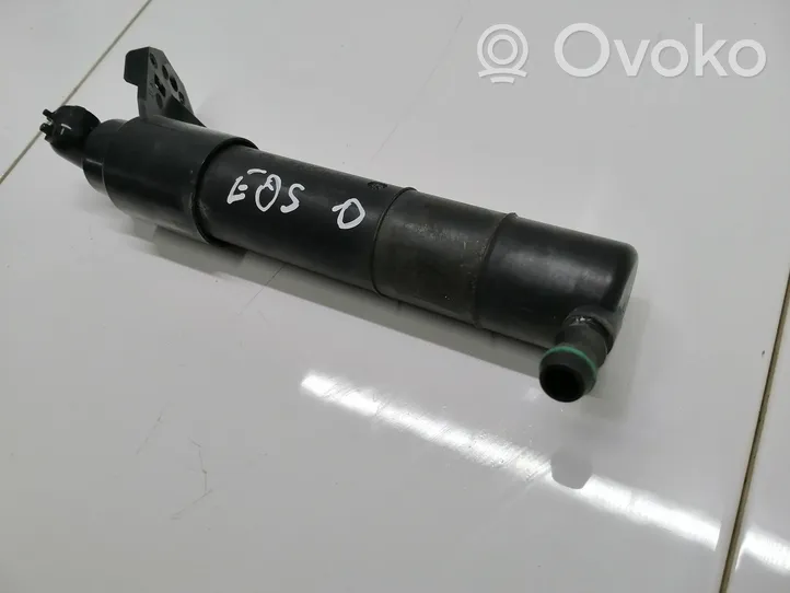 Volkswagen Eos Headlight washer spray nozzle 1Q0955978