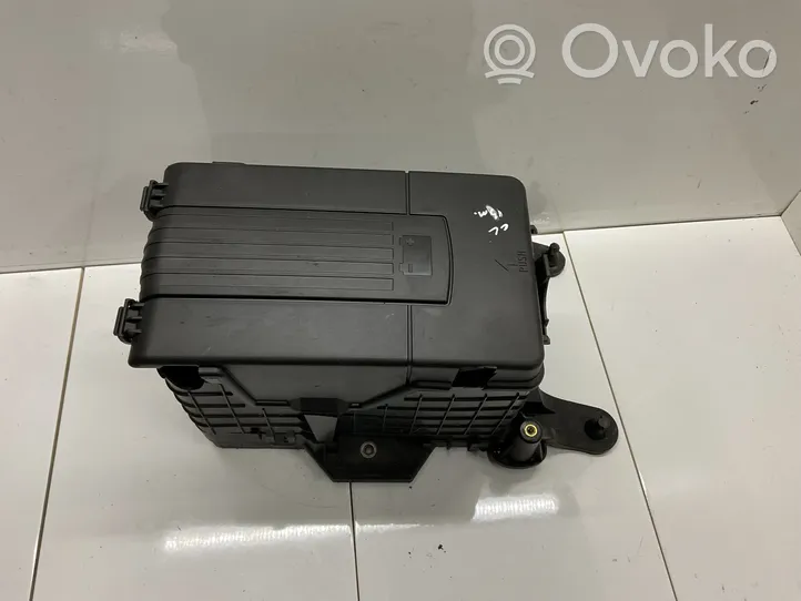 Volkswagen PASSAT CC Support boîte de batterie 3C0915443A