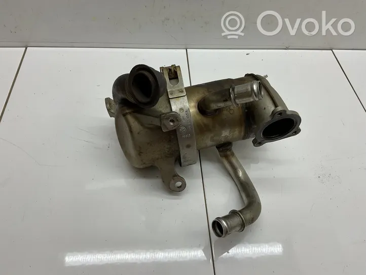 Volkswagen Jetta VI Valvola di raffreddamento EGR 04L131512AA