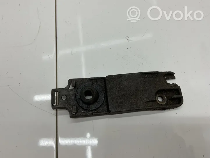 Opel Insignia A Radiator mount bracket 13243026