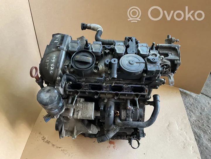 Volkswagen PASSAT B7 Silnik / Komplet CDA