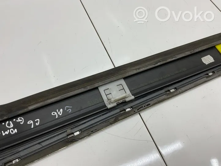 Audi A6 S6 C6 4F Takaoven lista (muoto) 4F0853970K