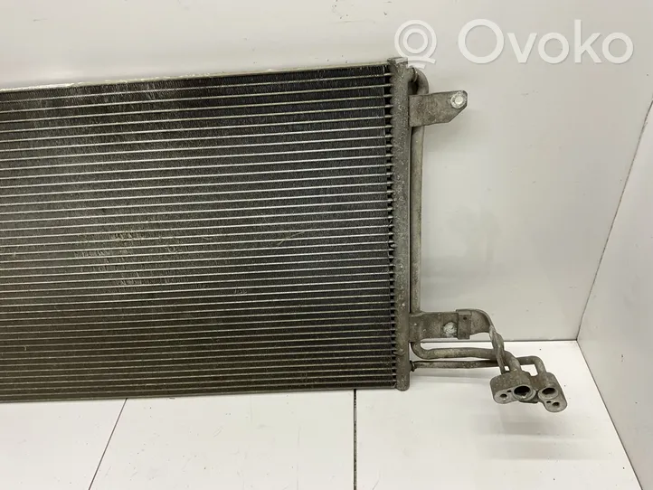 Volkswagen Golf Plus Radiatore di raffreddamento A/C (condensatore) 1K0820411N