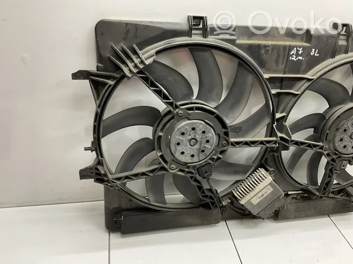 Audi A7 S7 4G Ventilatore di raffreddamento elettrico del radiatore 8K0121003M