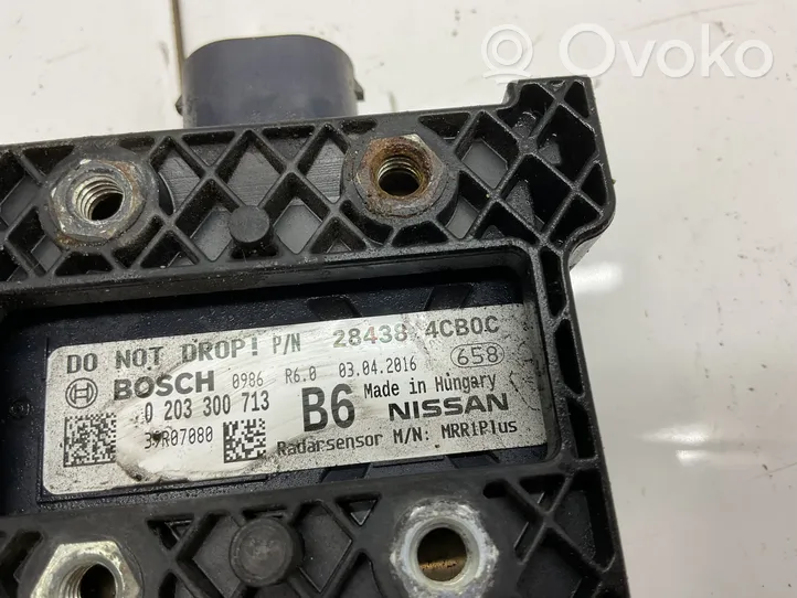 Nissan X-Trail T32 Radar / Czujnik Distronic 284384CB0C