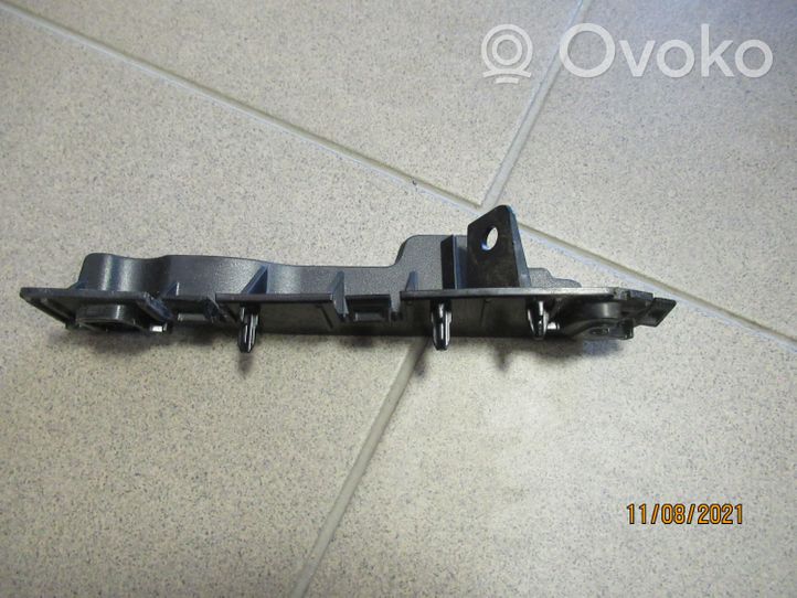 Land Rover Range Rover Sport L494 Support de montage de pare-chocs avant DK6216F072