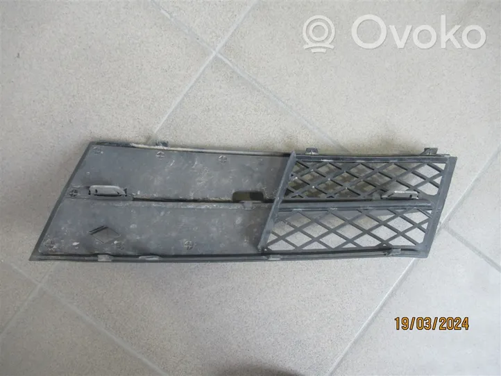 BMW 5 F10 F11 Mascherina inferiore del paraurti anteriore 5111723186004