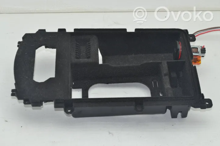 Audi A6 S6 C7 4G Peleninė panelėje 0425220