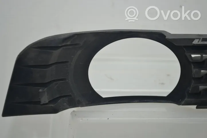 Audi A8 S8 D3 4E Grille inférieure de pare-chocs avant 4E0807682D