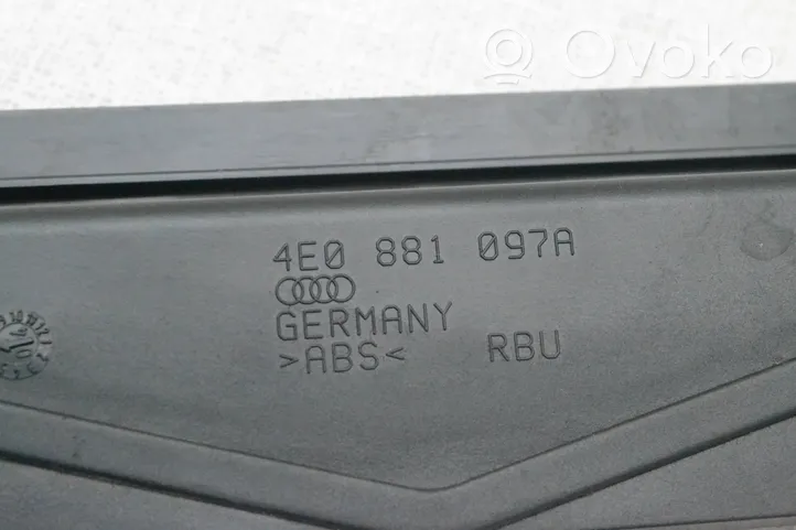 Audi A8 S8 D3 4E Rivestimento del binario sedile anteriore del conducente 4E0881097A
