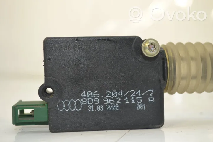 Audi A4 S4 B5 8D Motor de bloqueo de puertas 8D9962115A