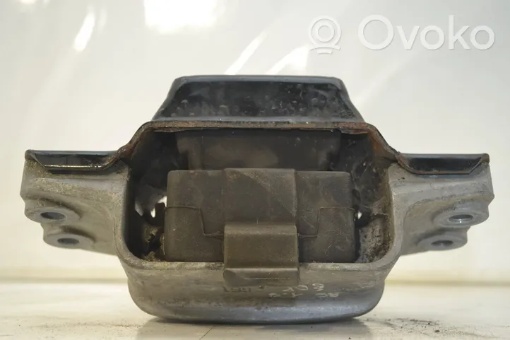 Audi A4 S4 B7 8E 8H Supporto di montaggio del motore 3C0199555