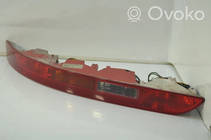 Audi Q5 SQ5 Lampa zderzaka tylnego 8R0945095