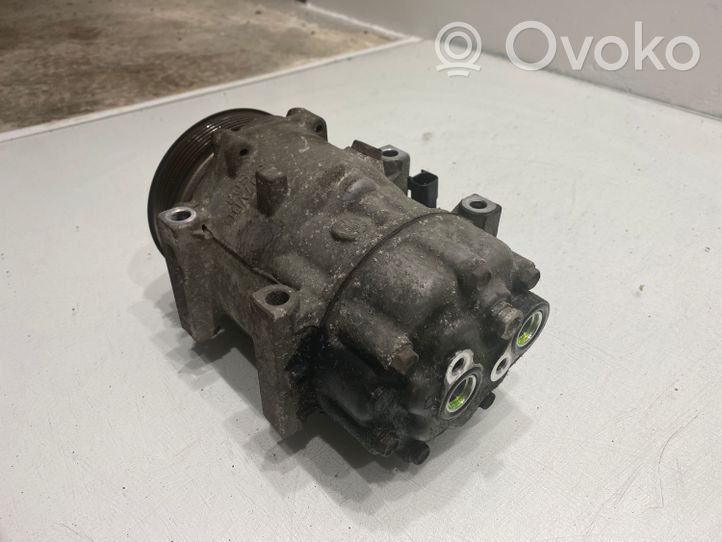 Volvo V50 Ilmastointilaitteen kompressorin pumppu (A/C) 10722003525