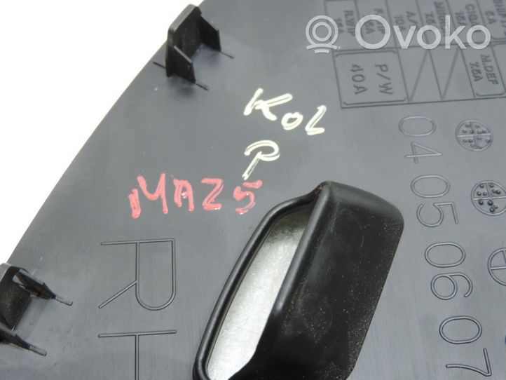 Mazda 5 Verkleidung Armaturenbrett Cockpit unten CC2964951