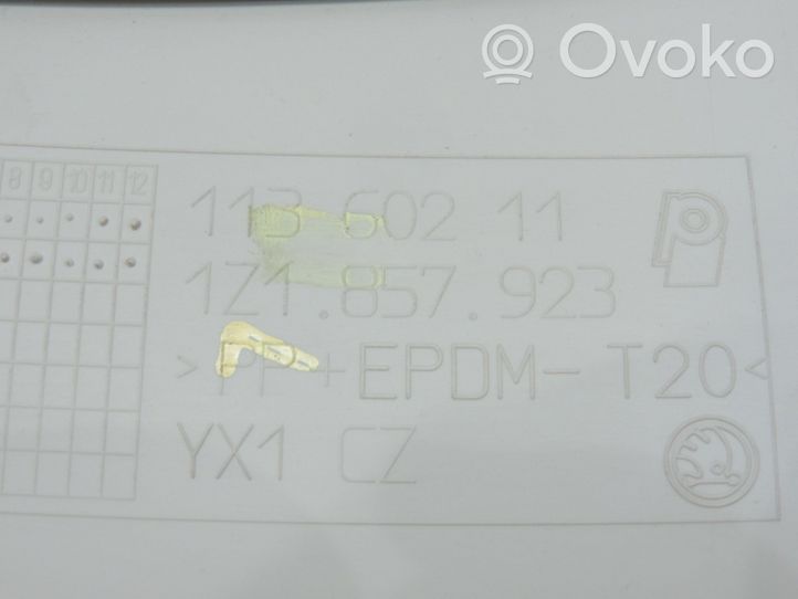 Skoda Octavia Mk2 (1Z) Element deski rozdzielczej 1Z1857920B