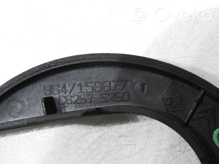 Citroen C4 I Pavarų perjungimo svirties apdaila (plastikinė) 9647159877