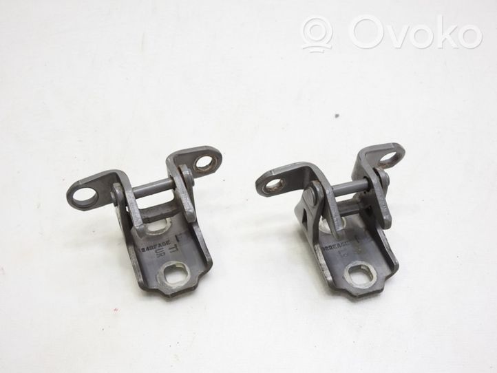 Saab 9-3 Ver2 Set di cerniere portiera anteriore 