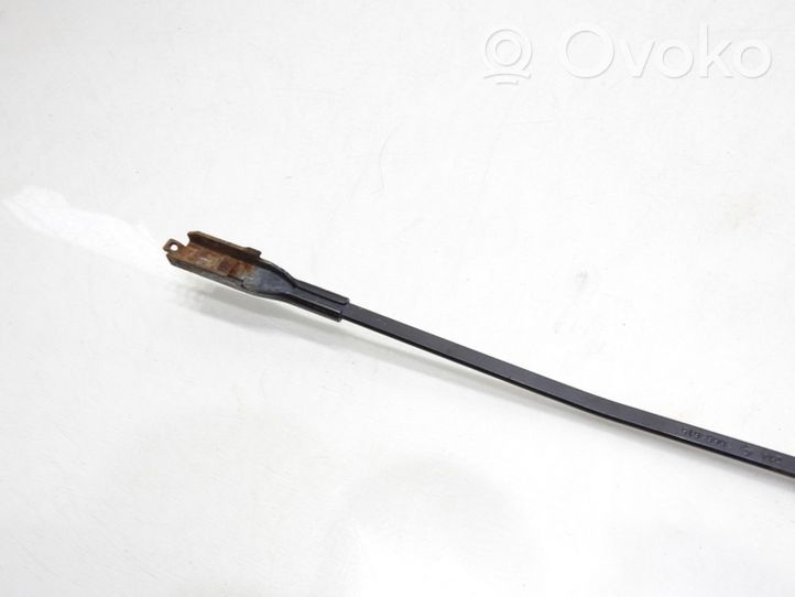 Volvo S60 Front wiper blade arm 