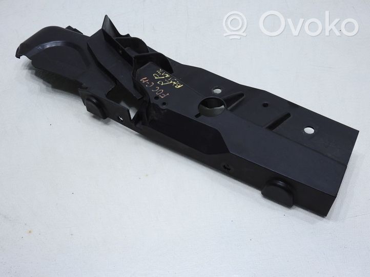 Ford Focus C-MAX Supporto di montaggio del parafango 3M51-R02476-AJ