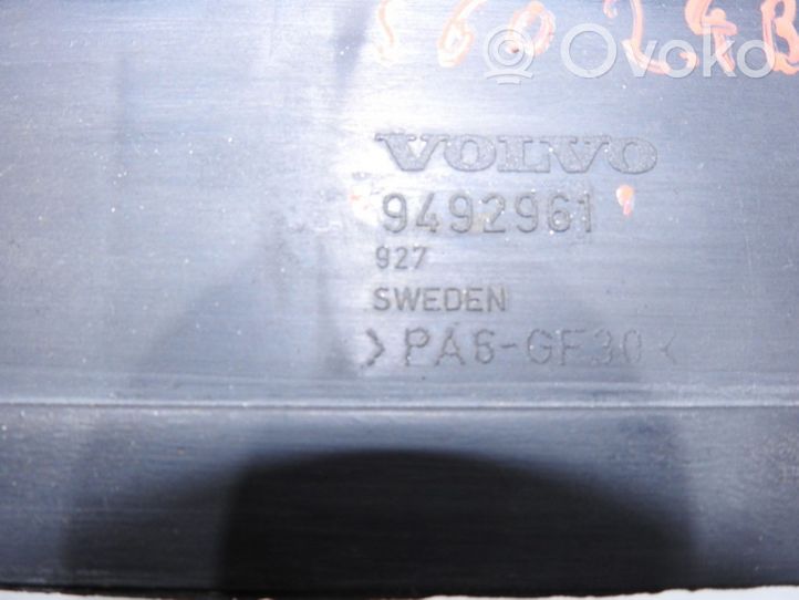 Volvo S60 Radiator trim 