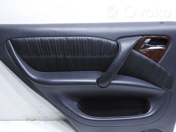 Mercedes-Benz ML W163 Rivestimento del pannello della portiera posteriore 