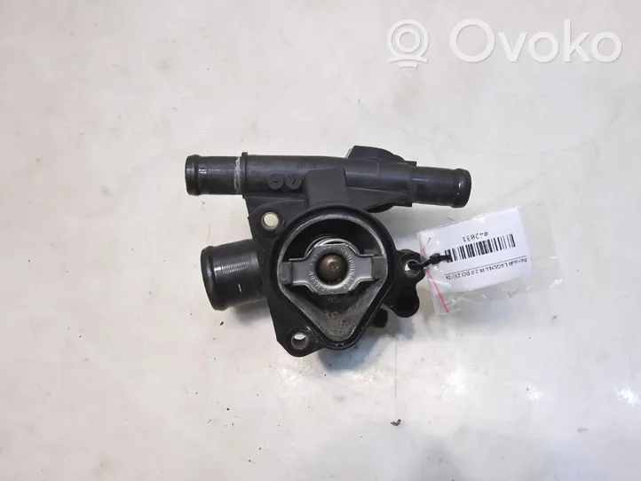 Renault Laguna III Thermostat housing 8200801571