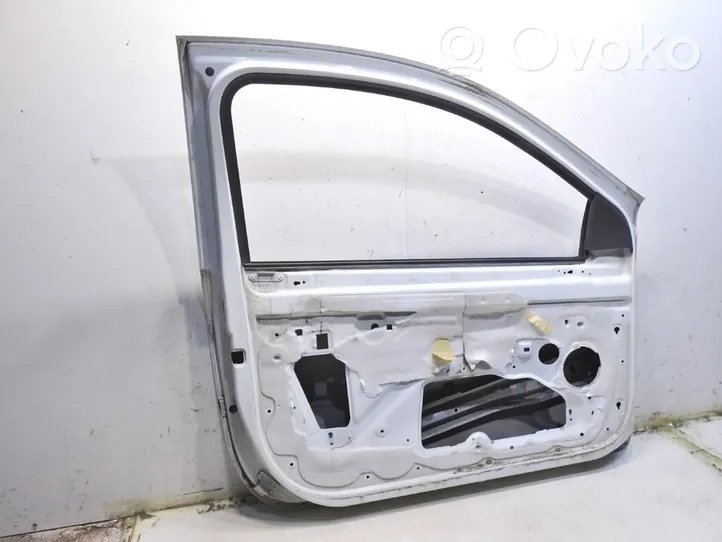 Renault Clio III Priekinės durys (dvidurio) 