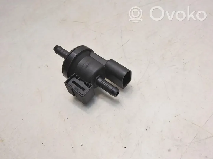 Audi A4 S4 B7 8E 8H Fuel tank valve 0280142431