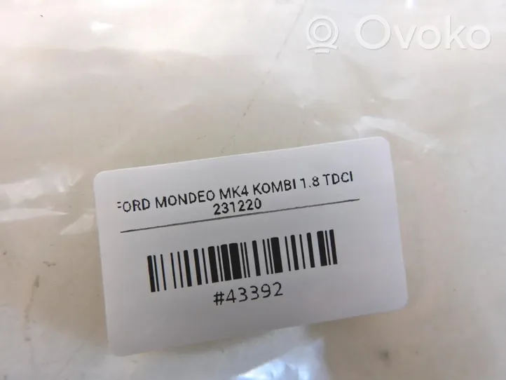 Ford Mondeo MK IV Ugello a spruzzo lavavetri per faro 7S71-13L015-BA