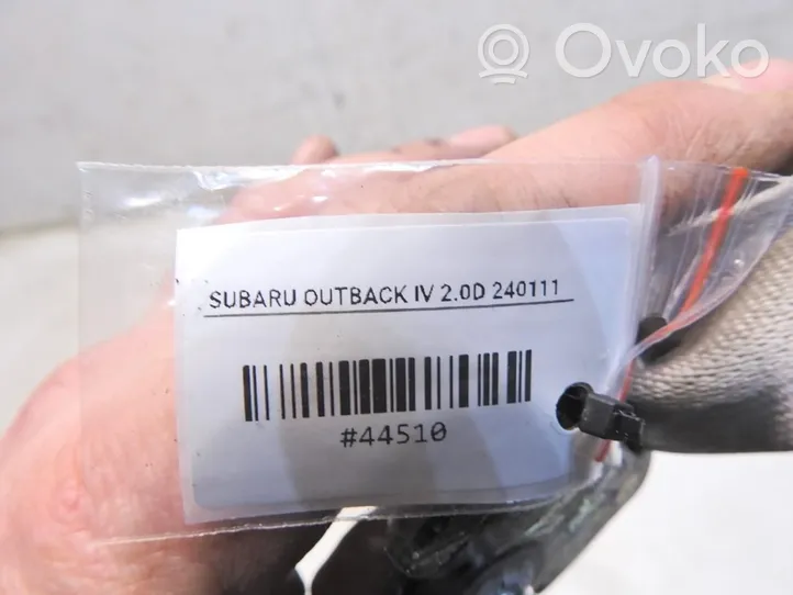 Subaru Outback Boucle de ceinture de sécurité arrière 1074451