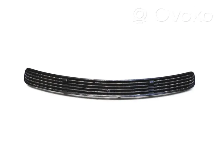 Mercedes-Benz C AMG W203 Bonnet/hood grill 2038800205