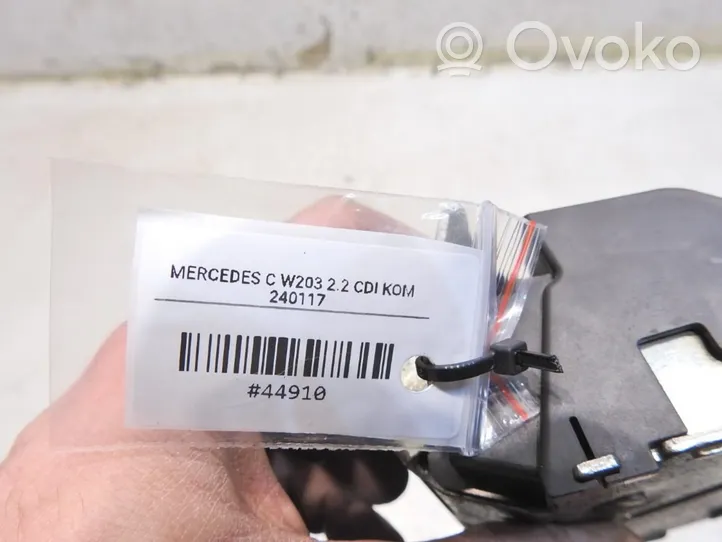 Mercedes-Benz C AMG W203 Tailgate/trunk/boot lock/catch/latch A2037400235