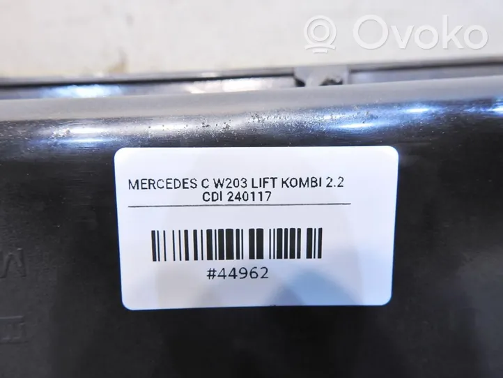 Mercedes-Benz C AMG W203 Uchwyt / Rączka zewnętrzna otwierania klapy tylnej / bagażnika A2037400381