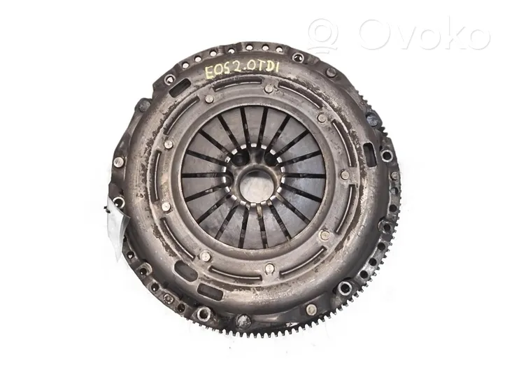 Volkswagen Eos Volant moteur bi-masse 03G141025