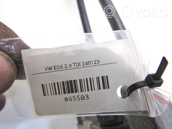 Volkswagen Eos Pavarų perjungimo mechanizmas (dėžėje) 1K0711061A