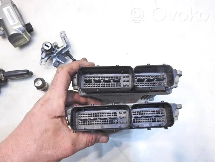 Audi A8 S8 D3 4E Kit centralina motore ECU e serratura 4E0907409B
