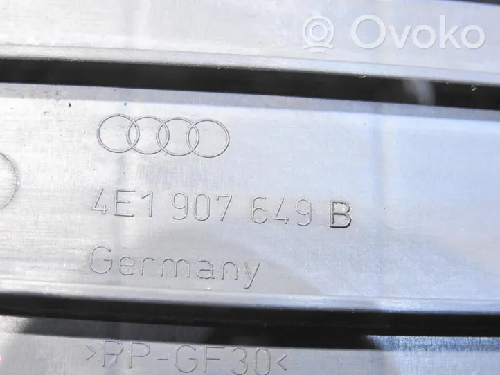 Audi A8 S8 D3 4E Autres pièces compartiment moteur 4E1907649B