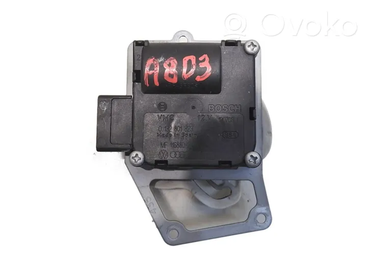 Audi A8 S8 D3 4E Motorino attuatore ricircolo aria dell’A/C 4E0820511