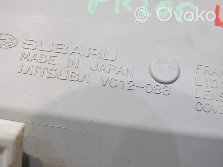 Subaru Legacy Garniture de console d'éclairage de ciel de toit VC12-083