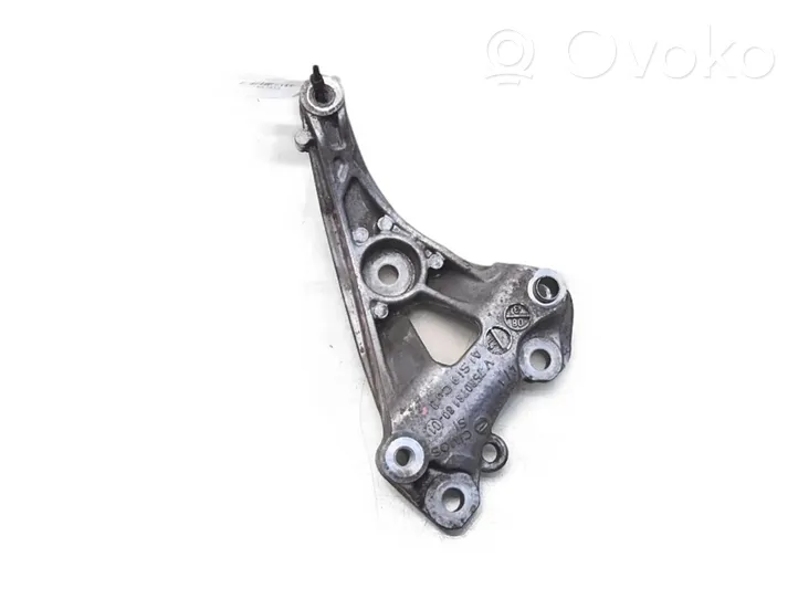 Peugeot 207 CC Support de compresseur de clim V758078180