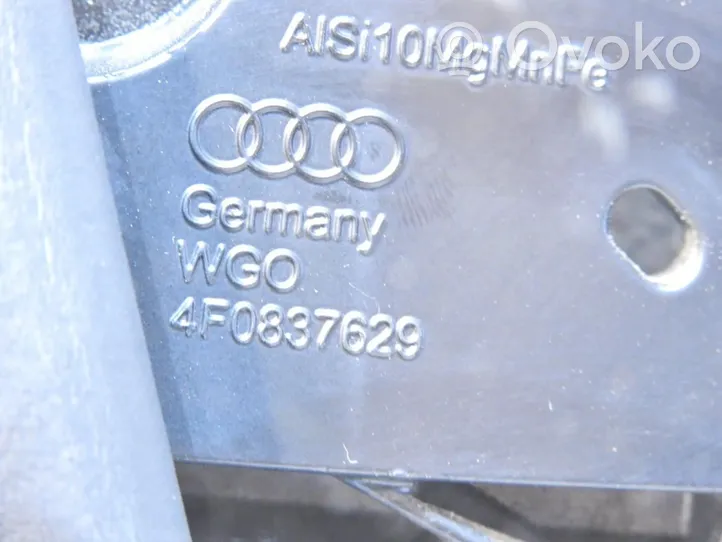 Audi A6 Allroad C6 Передняя рамка дверного стекла 4F0837629