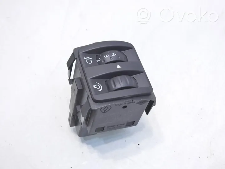 Renault Scenic II -  Grand scenic II Headlight level height control switch 8200121805B