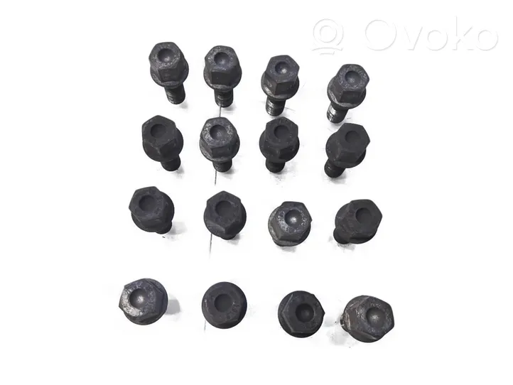 Opel Corsa D Nuts/bolts 