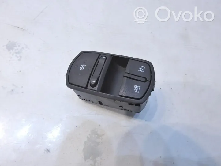 Opel Corsa D Przełącznik / Przycisk otwierania szyb 13258521