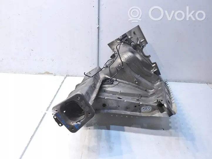 Audi A4 S4 B7 8E 8H Pannello laterale anteriore 