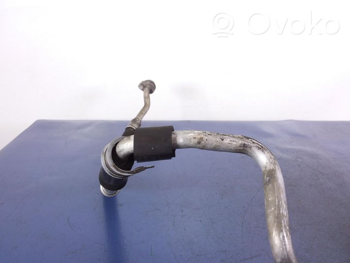 Volkswagen PASSAT B6 Air conditioning (A/C) pipe/hose 3C0820743BT