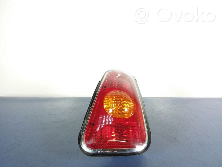 Mini One - Cooper R50 - 53 Lampa tylna 882-1902R-UE